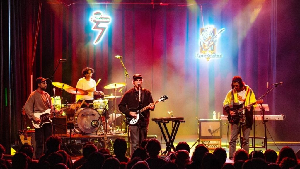 550+ Meaning of Song Makna Lagu Soft Love The Symposium